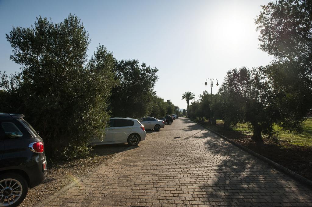 Amaregold Tenuta La Baronessa Resort Tuglie Eksteriør bilde